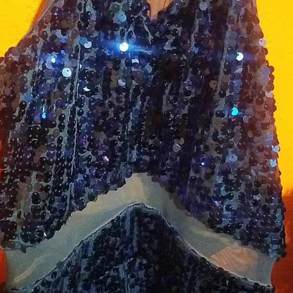 Costume dance - Picture 3 of 8